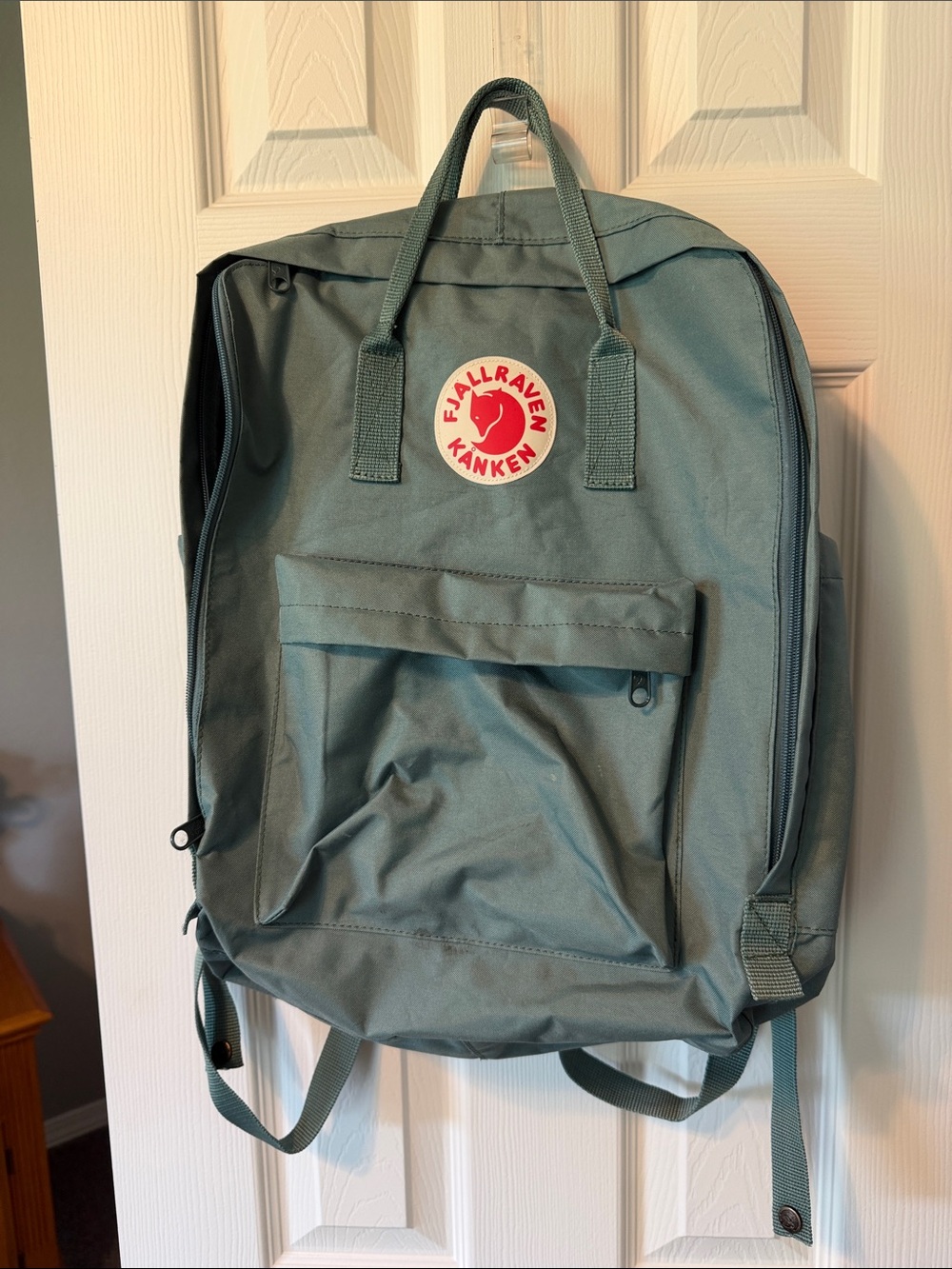 Kånken Classic Backpack in Green